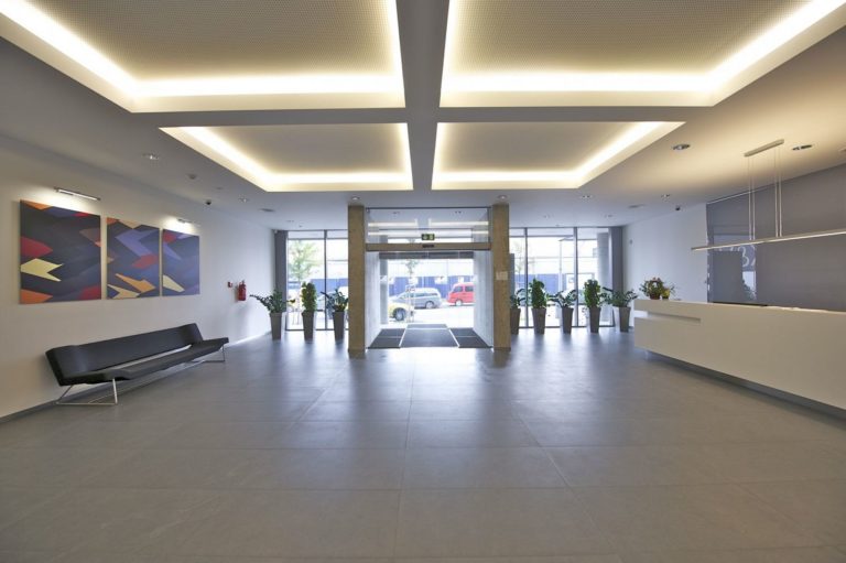 kancelare_LyraOfficeBuilding2