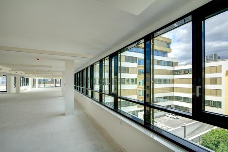 kancelare_Qubix4