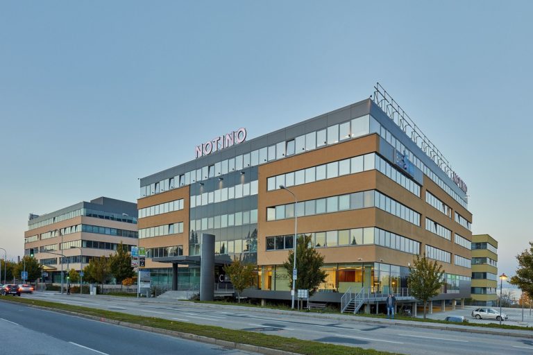 501967-resize_office-building-londynske-namesti-brno-jih-brno