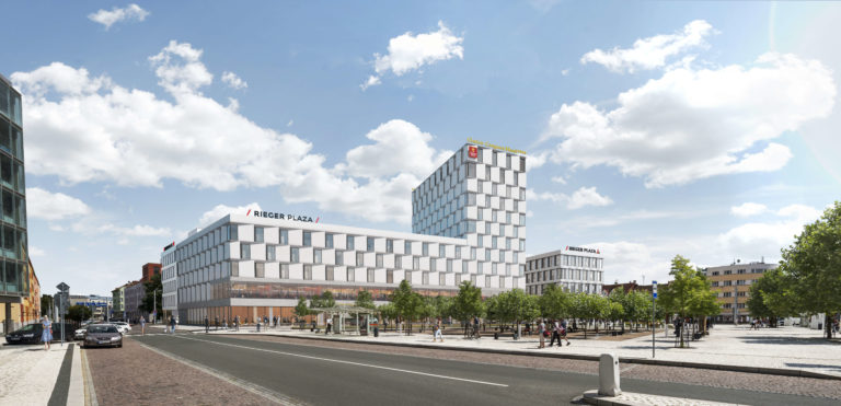 RiegerPlaza01