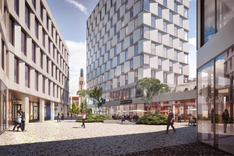 RiegerPlaza06